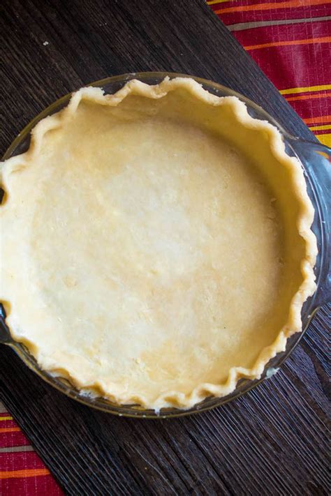 The best pies start with a flaky homemade crust, which we'll teach you how to make it here. Perfect Pie Crust with and without a Food Processor | Queenslee Appétit