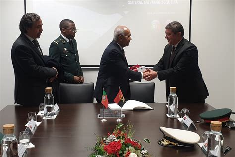 Idd Recebe Ministro Da Defesa Nacional De Angola Idd Portugal