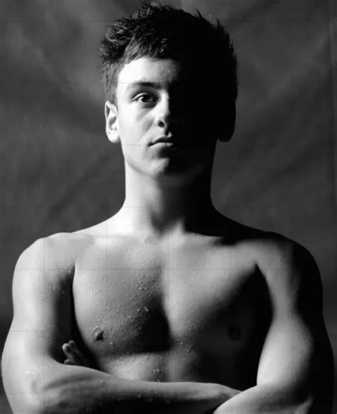 tom daley olympic diver 10 x 8 b w bare chested portrait photograph 2 93 picclick