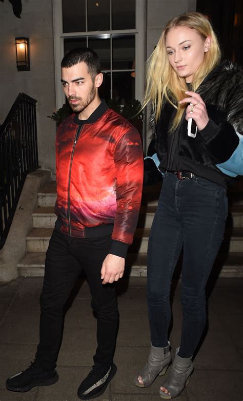 Sophie Turner - Outside the 34 Restaurant With Her Boyfriend Joe Jonas 