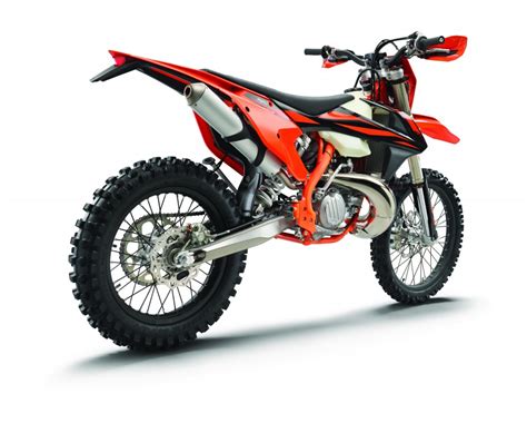 This is the first ride on the fuel injected 250 two stroke! 2019 KTM XC-W Two-Stroke Off-Road Lineup: First Look ...