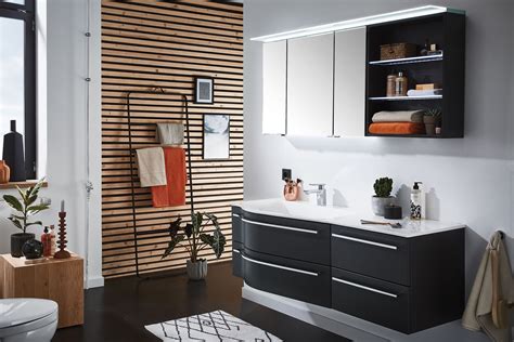 Die matten sind entweder aus kunststoff oder aus naturkautschuk gefertigt. Badezimmer Swing Cosmos grey matt von puris | Möbel Letz ...