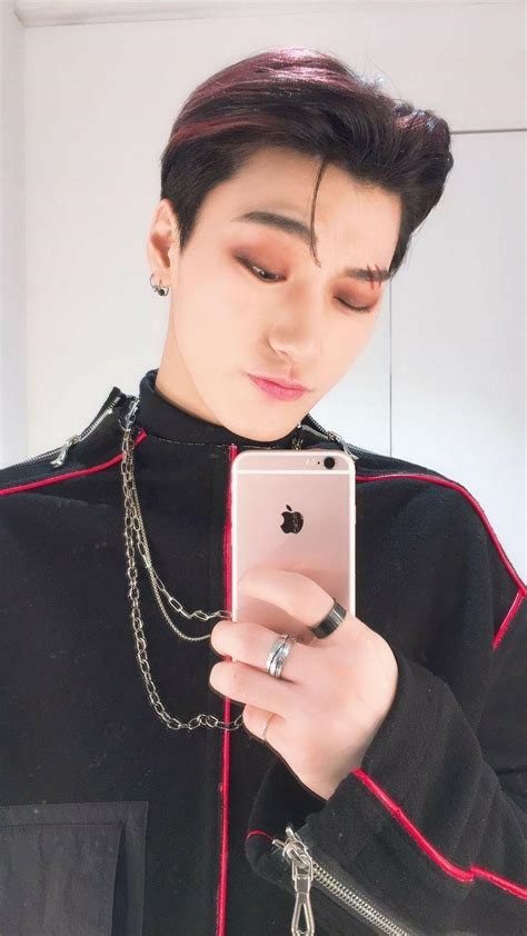 See more ideas about san, sans cute, kim hongjoong. San Ateez Wallpapers - Wallpaper Cave