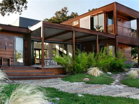 Elegant Tropical Wooden House Architecture 2020 Ideas