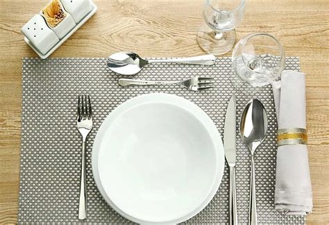 How To Set A Table Basic Casual And Formal Settings Archute