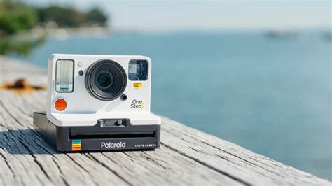 We Review The Polaroid Originals Onestep 2 Instant Camera Casual