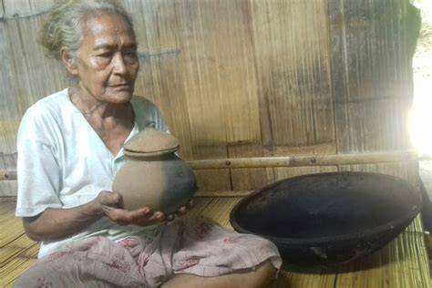 Kerajinan dari tanah liat adalah kerajinan bahan dasar dari tanah liat dan air. Cara Membuat Dapur Dari Tanah Liat | Desainrumahid.com