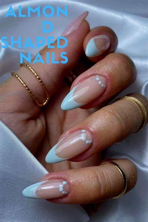 Simple And Beautiful Almond Shaped Nail Designs