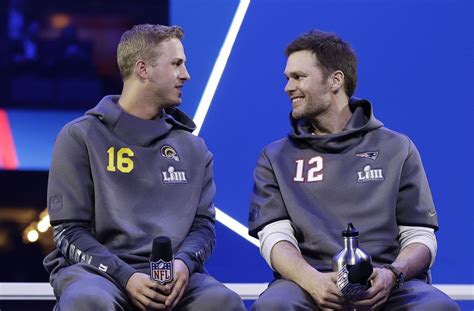 The athlete eats a mostly vegan diet. Tom Brady gegen Jared Goff: Das Duell der Generationen ...