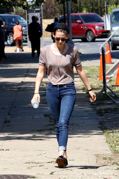 Kristen Stewart Arrives On The Set Of New Woody Allens Movie In New