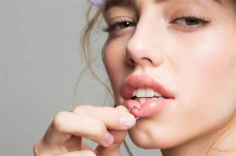Lip Pierce Infections Everything You Should Know Healthweakness