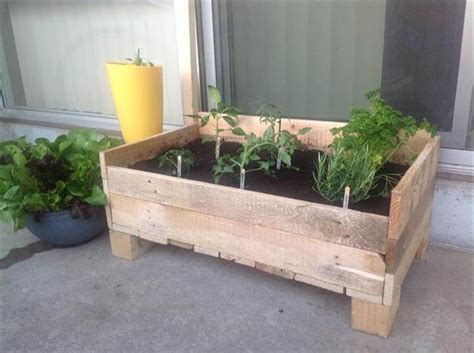 If it makes things easier, pallets are a great source of the material if you want to build a planter stand or a vertical garden. DIY Pallet Gardens - 20 Creative Ways to Use Pallets | 99 Pallets