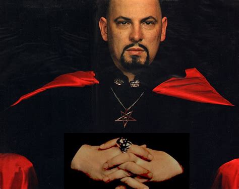 Quién fue Anton LaVey Nor this man Didn t one his wives like marry one your family members