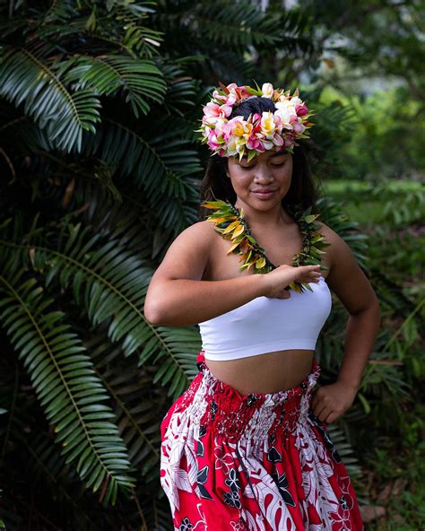 Hawaiian Wrap Skirt Ti Leaf Fern Ph