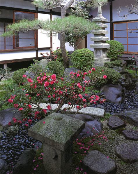 Myorenji Temple Landscapes For Small Spaces Japanese Courtyard