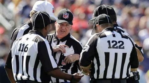 Numbers Say Status Quo With Nfl Replacement Refs Players Disagree