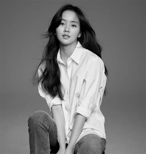 Kim So Hyun Is Dazzling In Profile Photos From New Agency Kpophit