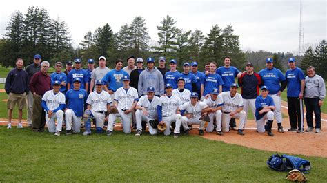 2010 Hamilton Continentals And Alumni Hamilton College Baseball