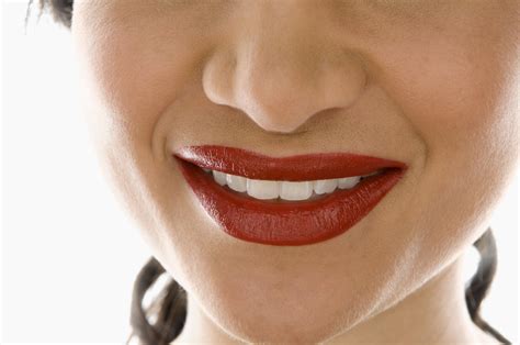 How To Get Rid Of Dry Skin Above Lips Healthfully