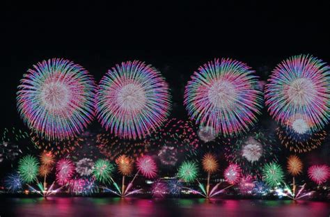 Japans Top 3 Firework Festivals A Spectacular Display Of Color And