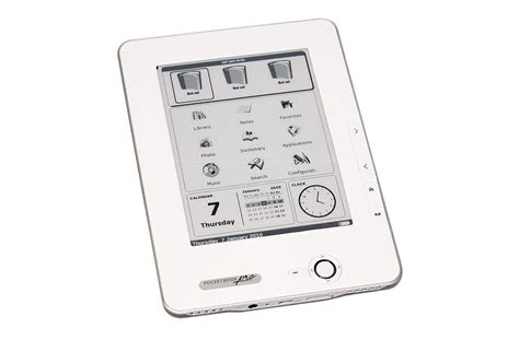 Velmi kvalitní čtečka elektronických knih s velkým 10.3 e ink carta displejem s vysokým rozlišením 1404 ×. Čtečka e-knih PocketBook + pouzdro, nabíječka a lampička ...