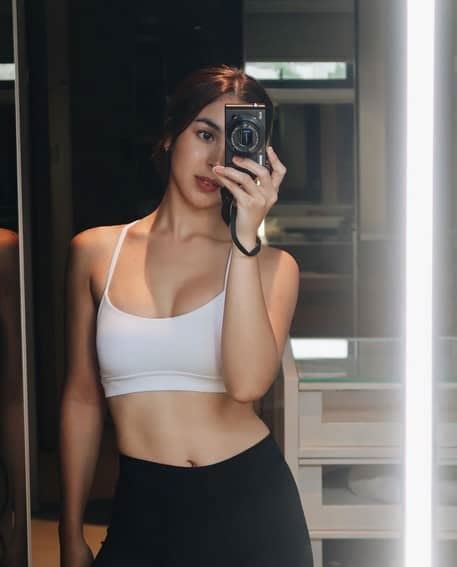 IN PHOTOS Just Julia Barretto Showing Her Fit Sexy Body ABS CBN Entertainment