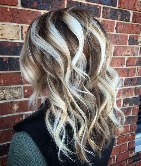 Icy Blonde Hair Balayage Painted Hair Platinum Highlights Couleur