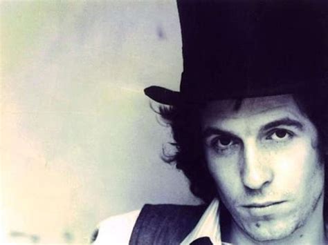 Rino gaetano, come è morto il cantante nel 1981. La Morte di Rino Gaetano. - YouTube