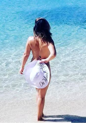 Nude Beach Tips The Do S And Don Ts Au Naturel Vacation