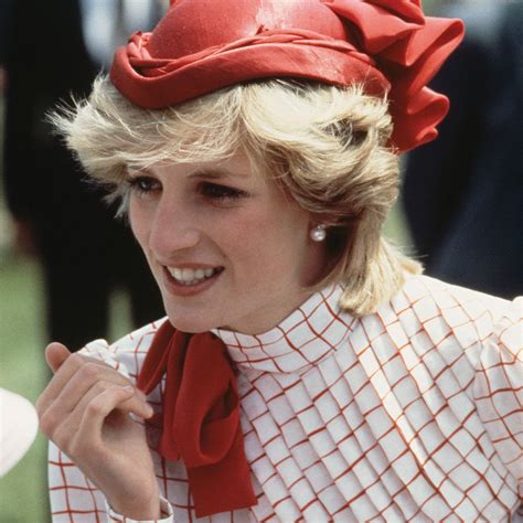 dressed to impress charting diana s emergence as a fashion icon over 3 royal tours of canada