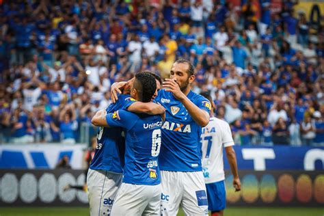Jun 24, 2021 · mozart escala cruzeiro com novidades para jogo contra o vasco duelo pela série b está marcado para as 21h30, no mineirão redação /superesportes postado em 24/06/2021 20:29 / atualizado em 24. Confira imagens do empate entre Cruzeiro e Bahia - Gazeta ...