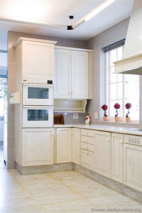Materials for painting kitchen cabinets white. Pictures of Kitchens - Traditional - Whitewashed Cabinets