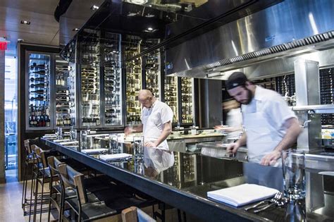 Canadas 100 Best Restaurants Bars And Chefs No 36 Momofuku Shōtō