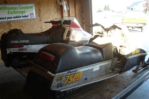 1988 Polaris INDY 500 - HCS Snowmobile Forums