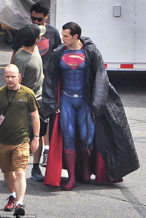 Henry Cavill Shows Off Full Costume On Set Of Batman V Superman Dawn Of Justice Daily Mail Online