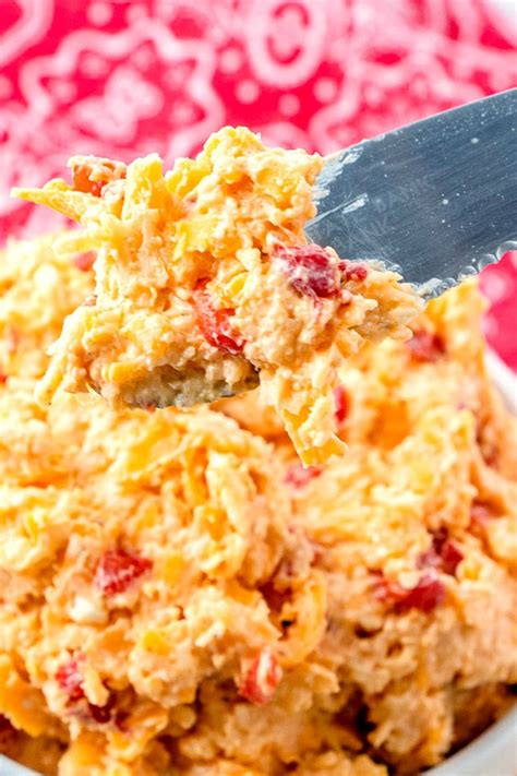Pair pimiento cheese with spinach, eggs and hot sauce for a satisfying breakfast sandwich that's ready in just 10 minutes. Homemade Pimento Cheese • Food, Folks and Fun