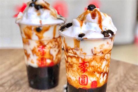 Originating in taichung, taiwan in the early 1980s, it includes chewy tapioca balls (boba or pearls) or a wide range of other toppings. Toronto is getting its first location of famous milkshake ...
