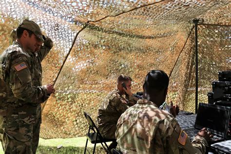 Army Pilots New Signal Battalion For Scalable Expeditionary Comms
