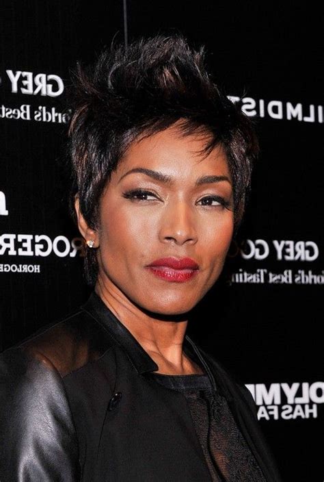 Angela Bassett Edgy Short Spiked Haircut Styles Weekly Spiked Hair