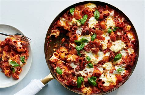 1 cup shredded cojack cheese. Cheesy Baked Pasta With Sausage and Ricotta | Recipe in ...