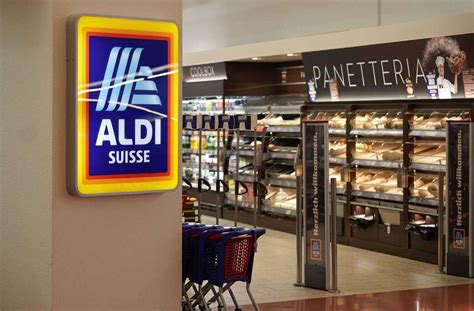 Auf usb typ c und displayport muss man verzichten, für ein externes display gibt es aber eine das notebook wie ein tablet zu benutzen. Aldi Schweiz: Discounter erhöht Mindestlohn auf knapp 4000 ...