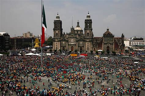 How do they address problems in mexico at the time it was written. Top 10 highest Populated Cities in the World