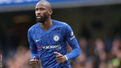 Chelsea footballer antonio rüdiger don launch campaign to raise money to buy face masks for market traders. Coronavirus: Di Chelsea football star wey dey buy masks for Sierra Leone traders - BBC News Pidgin