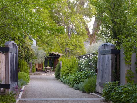Maybe you would like to learn more about one of these? Get the Look: California Wine Country Garden Style