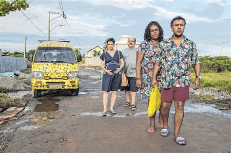 Você que estava procurando um canal com os melhores filmes, para assistir ?? Os farofeiros: férias frustradas - Zoeira - Diário do Nordeste