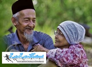 Sesungguhnya untuk bisa menciptakan hubungan yang romantis bukan hanya namun, perasaan tersebut juga sangat jarang untuk diungkapkan kepada orang tua. Kata Kata Motivasi Terbaik Dari Kedua Orang Tua Untuk ...