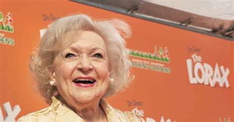 Hollywood Museum Pays Tribute To Betty White—first Lady Of Television