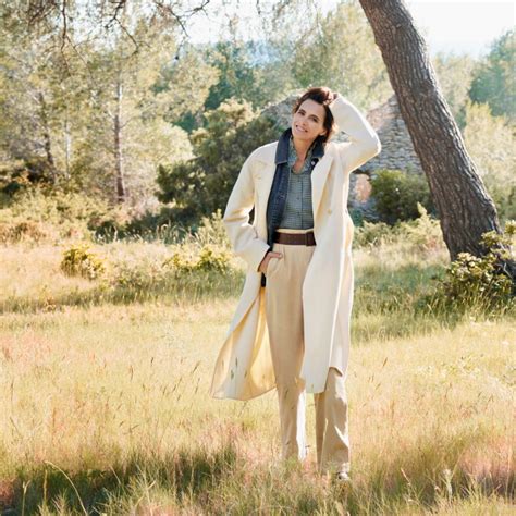 Kollektion für uniqlo redaktion maxi, 19.08.2014 taillierter blazer, ca. UNIQLO X Ines de la Fressange: une nouvelle collection ...