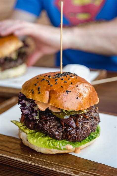 The black beans, rice, guac, and tortillas are all vegetarian, so eat away, people, and create your dish however you choose. 10 Best Burgers in Berlin | Burger king gluten free menu ...