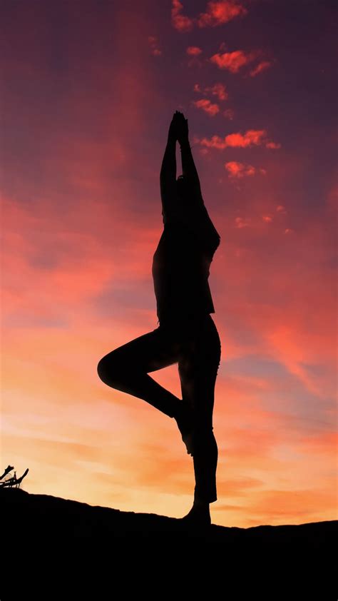 Yoga Silhouette Sunset Man 4k Hd Wallpapers Hd Wallpapers Id 32212